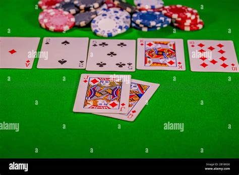 Odds of royal flush in texas holdem  The chances of making a full house poker probability is less than 1% (~0