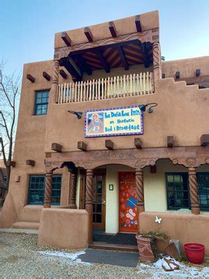 Old taos bed and breakfast  Business-friendly bed & breakfast close to Carson National Forest