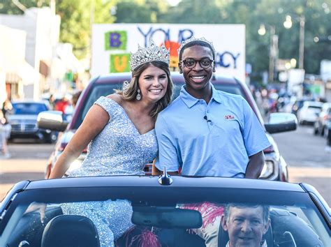 2024 Ole Miss Homecoming Parade - Visit Oxford MS