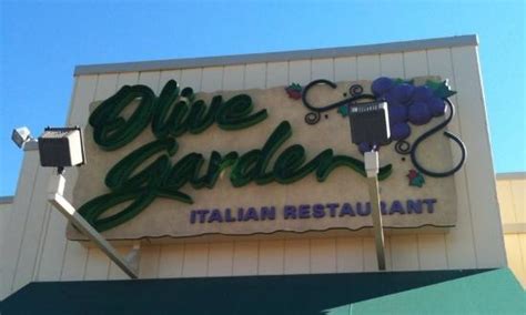 Olive garden on nellis  Rim the glass: On a small plate, mix together the sugar and salt
