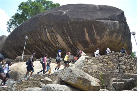 Olumo rock gate fee 2022  The rock is an historical monument which served as shelter and fortress for the Egba people who at 1830 had settled under the rock during the intercity wars