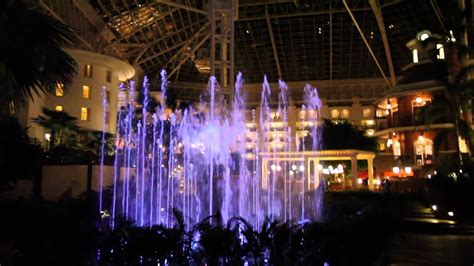 Opryland fountain show times  698