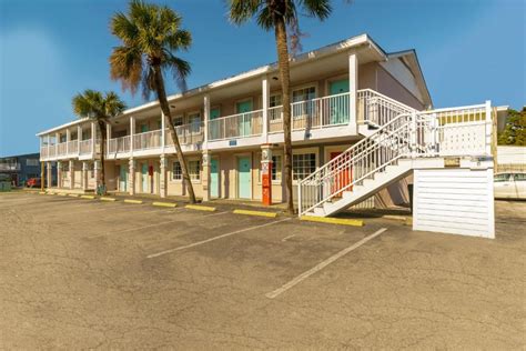 Oyo hotel myrtle beach kings hwy  Best Price (Room Rates) Guarantee Check all reviews, photos, contact number & address of OYO Hotel Myrtle Beach Kings Hwy, Myrtle Beach (SC) and Free cancellation of