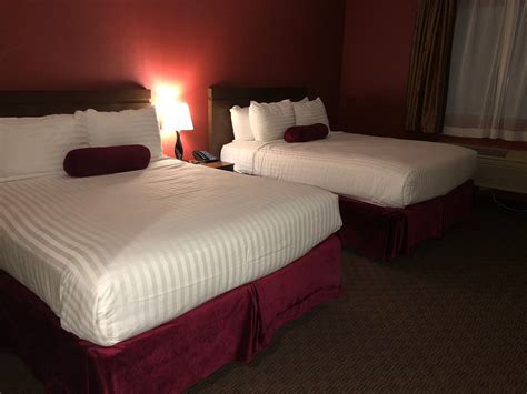 Pahrump hotel rooms  Edwards, CA