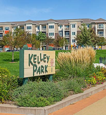 Parkside apartments apple valley  85284 Rentals