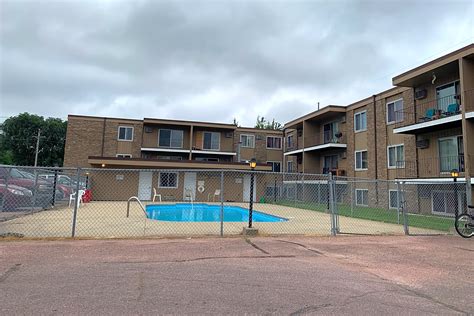 Parkview apartments sioux falls sd  Monthly Rent