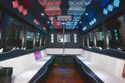 Party bus rental lakeland  Rent a coach bus, party bus, or minibus in Lakeland at Busrental