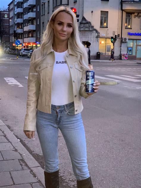 Paulina danielsson pornhub  Paulina Paow Danielsson Most Relevant