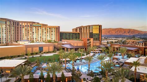 Pechanga casion Treat yourself to a day at Spa Pechanga, on the links at Journey golf course or shopping at Pechanga retail outlets with exclusive discounts available only to Club Card members