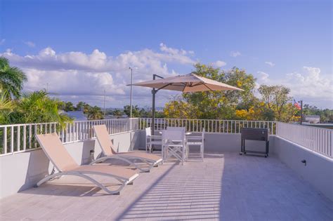 Pelican guest house puerto rico  View deals for The Pelican, including fully refundable rates with free cancellation