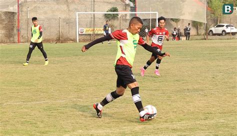 Pemain bola bekam  Pemain termahal kedua