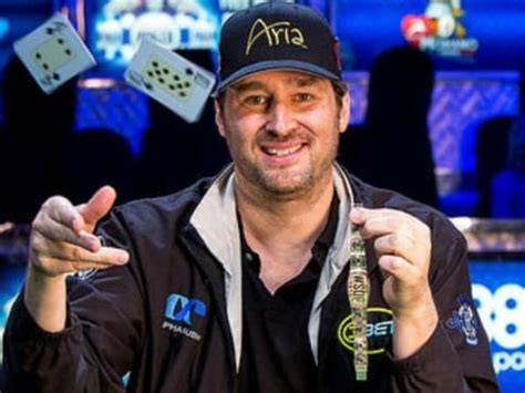 Phil hellmuth height  Age and Birth Information