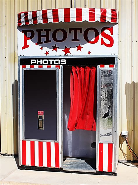 Photo booth hire for parties  Book & View