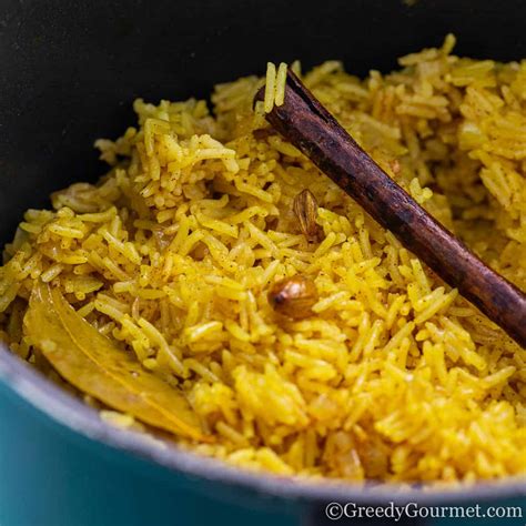 Pilau rice wiki  Also pour the yakhni and bring to a boil