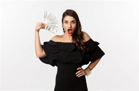 Pin up bookmaker  Bookmaker Bonuses Pin Up The bookmaker offers up to 25,000 rubles for the first deposit (from 100 to 125% with a plus to the top-up amount): deposit 20,000 rubles, get another 25,000 rubles! The promotion should be won back within a month in express trains from three events and with a coefficient of at least 1