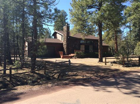 Pinetop lakeside vacation rentals  hub worried about bugs being in the mtns - and that