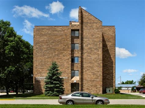 Pipestone mn apartments  From location to floorplan options, the professional leasing team is available to assist you in finding the perfect new home