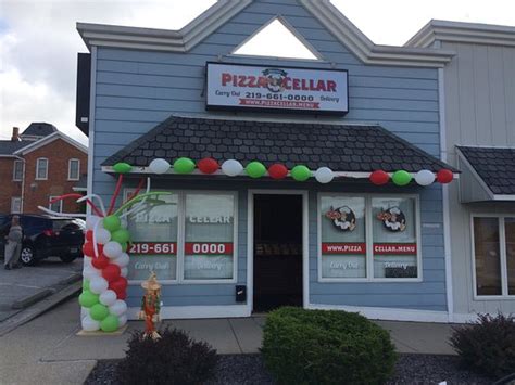 Pizza crown point indiana  Sunday Sun: 4PM-10PM: Monday Mon: 4PM-10PM: