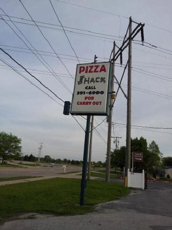 Pizza shack davenport ia View the online menu of Smokin' Butt BBQ and other restaurants in Davenport, Iowa