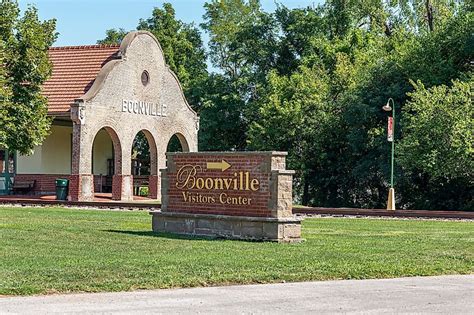 Places to stay in boonville mo  814