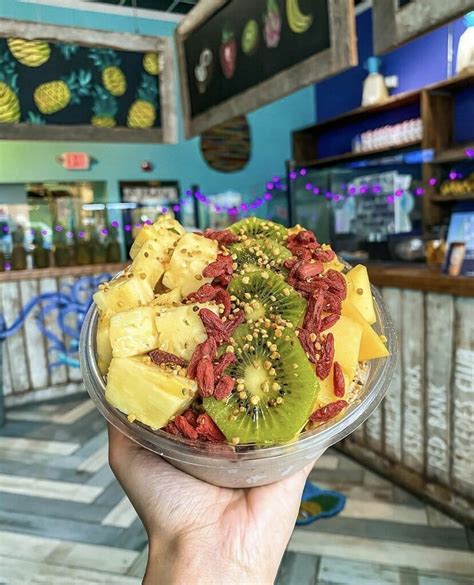 Playa bowls davie photos  Playa Bowls opened in the former Pinkberry space at 5601 Magazine Street in order to serve heaping smoothie bowls, freshly-pressed juices, and more