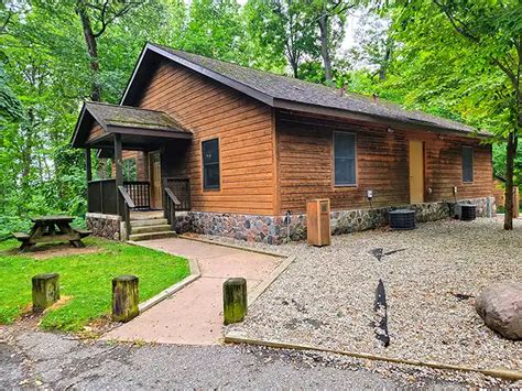 Pokagon state park cabin  11 a