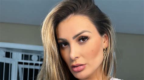 Porno lona galvão Yonna Galvão Instagram