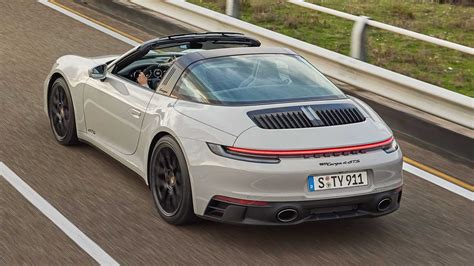 2024 Porsche 911 Carrera 4 GTS Coupe Specs - U.S. News