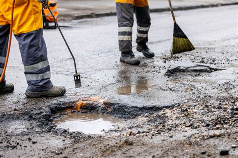 Pothole repair bunnings  In this paper, a new method to repair potholes in asphalt roads is presented