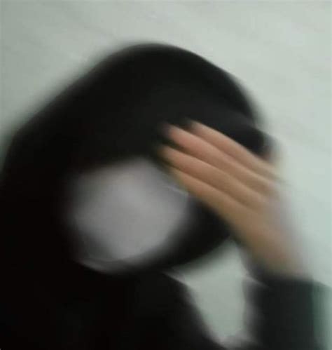 Pp wa aesthetic hijab blur anime Klikkoran