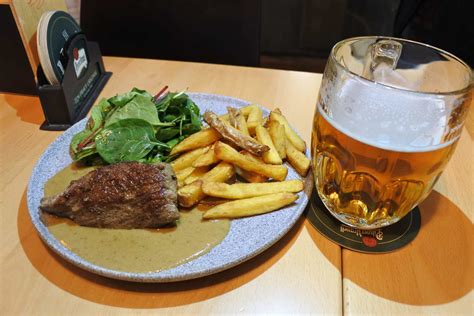 Prag steak und strip  This awesome Steak and Strip dinner in Munich will be a night to remember for all the right reasons