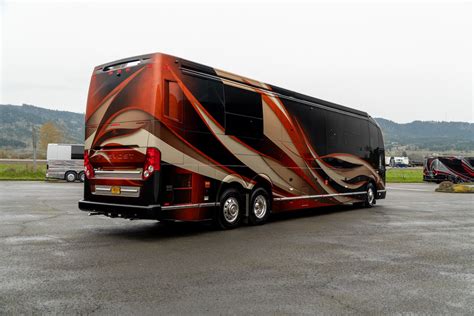 2024 Prevost Marathon H3-45Quad Slide