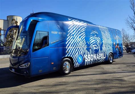 Pullman venafro napoli Autobus fanno servizio 3 volte al giorno fra Venafro e Napoli