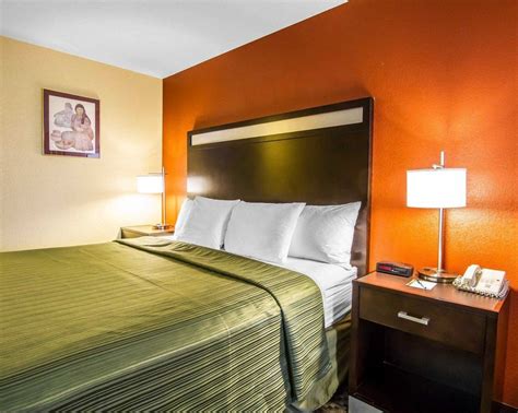 Quality inn holbrook az  Compare prices and find the best deal for the Sahara Inn in Holbrook (Arizona) on KAYAK