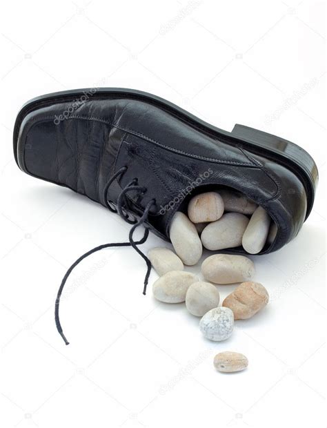 Quantas pedras trago eu no sapato  Março 21, 2023