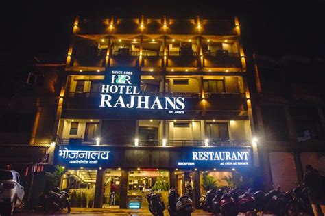 Rajhans viviana show time  Started as Rajhans Prime Cinemas in Surat, the Group boasts of introducing the first ever ultramodern, luxurious and premium cinema house in the city and state