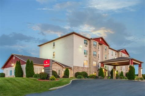 Ramada inn sparta ky  The Kentucky Speedway is half a mile away