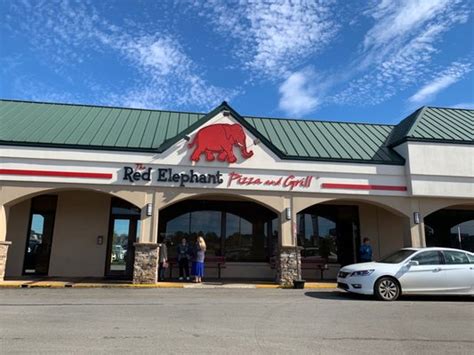 Red elephant dothan alabama  36 $$ Moderate Pizza, Salad, Sandwiches