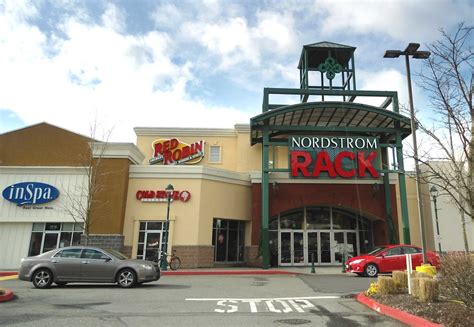 Red robin factoria mall 0mi away 3935 Factoria Blvd SETemecula