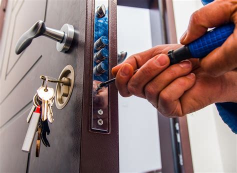 Residential locksmith dunmore  Our technicians are certified to change locks of all major brands in residential and commercial units