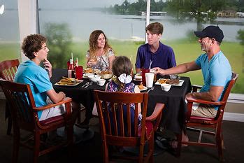 Restaurants on cross lake shreveport Cross Lake Diner