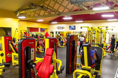 Retro fitness locations in nj  Retro Fitness offers you world-class in-club group fitness classes, personal training, and the most robust amenities across our 120+ clubs