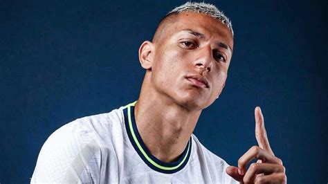 Richiarlson de andrade skills Richarlison de Andrade, aka Richarlison, is a rising Brazilian professional football player