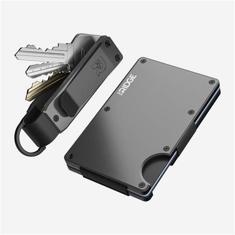 Ridge wallet keychain attachment The Ridge Wallet is an expanding minimalist wallet that protects your cards and cash