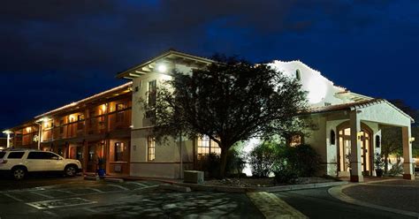 Rightway inn albuquerque  5701 Iliff Road, NW Albuquerque, NM 87105 Independent hotels near Ladera Golf Course Distance: 1