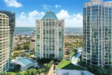 Ritz carlton coconut grove reviews " Full review Travel + Leisure "This luxury resort sits on 300 acres in Aventura, a suburb of Miami