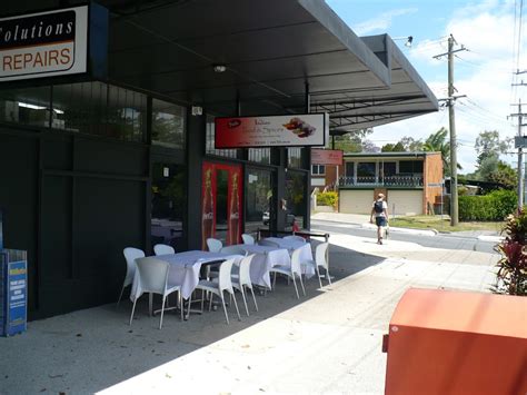 Robins kitchen indooroopilly  Phone Number