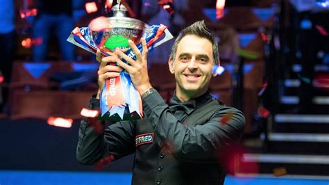 Ronnie o sullivan O'Sullivan became the oldest world champion in Crucible history in 2022, at the age of 46