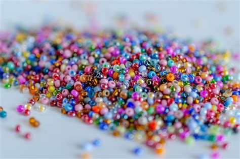 8/0 Seed Beads, Bottle Green Tr., 20/50/100 Grams Packs, Embroidery Making,  Economical Jewelry Making. Indian Seed Beads. Craft Supply 