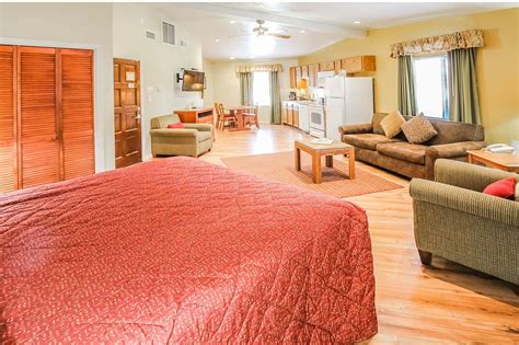 Roundhouse resort pinetop com, you can find low-cost timeshares in resorts such as the Roundhouse Resort, which is situated in the breathtaking Apache-Sitgreaves National Forests